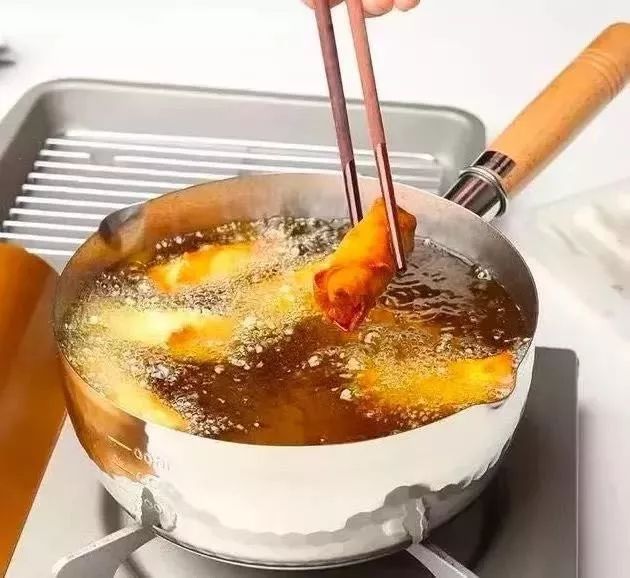 Deep-frying food is also stress-free