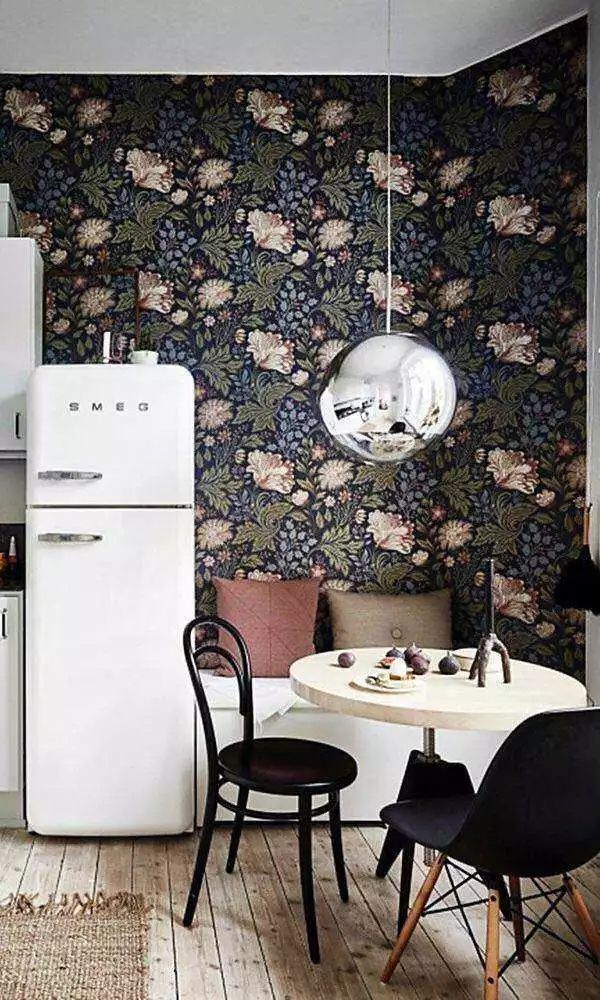 Morris & Co Floral Wallpaper